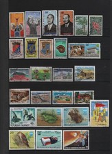 MADAGASCAR AFRIQUE LOT DE 39 TIMBRES NEUFS OU OBLITERES