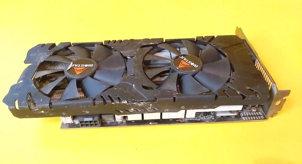BIOSTAR AMD RADEON RX580 4GB 256BIT DDR5 PCI 3.0 HDMI DVI HDR GRAPHICS CARD 🔥 - Image 2 of 4