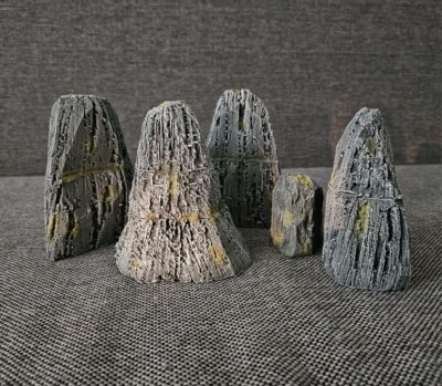 Tabletop Zubehör Felsen Set Steine  DnD D&D Wargaming GoT Black Sea Top