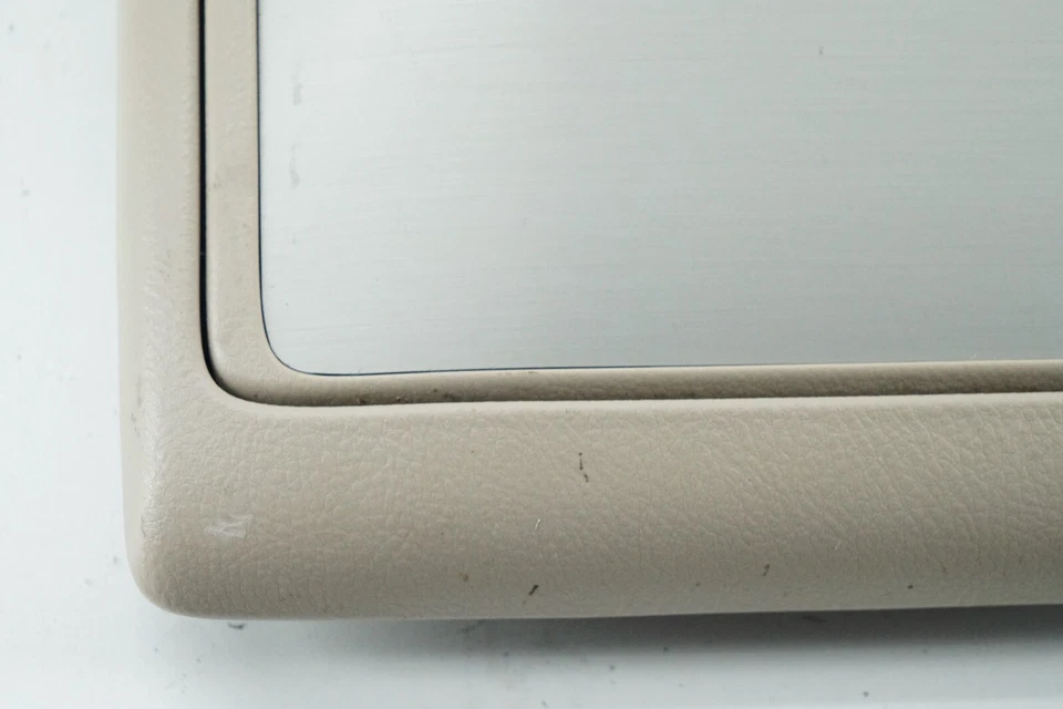 2006-2008 Lexus RX400H Rear 2nd Row Seat Cup Holder Dual Drink Console Silver - Image 2 of 4