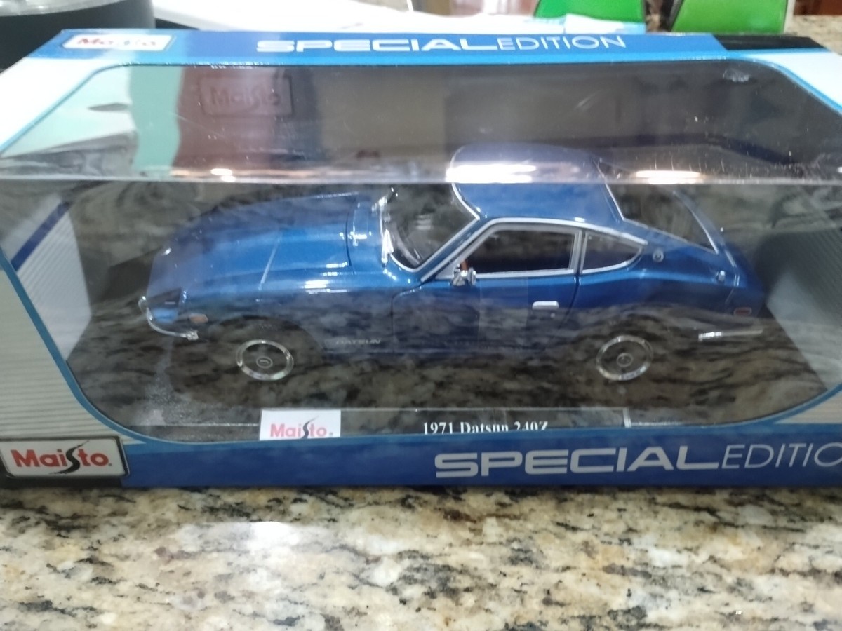 MAISTO 1971 Datsun 240Z Blue Special Limited Edition 1/18 Scale