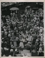 1937 Press Photo York Betting Club & Other Clubs in the Background