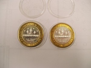 LOT of 2 Stardust Casino Silver Strike $10 Gaming Tokens .999 Fine Silver YS7357