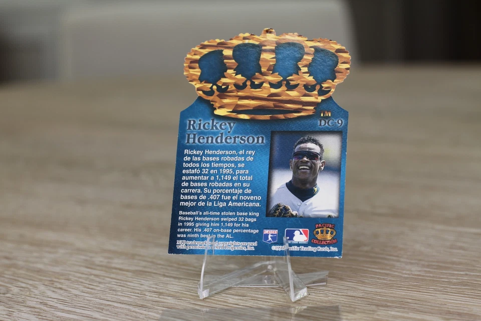 1996 Pacific Crown Collection - Gold Crown Die-Cuts Rickey Henderson #DC-9 - Image 2 of 2