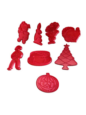 Lot  8 Vintage Red Cookie Cutters Tree Pig Turkey Bunny Santa Pumpkin Cake Dutch