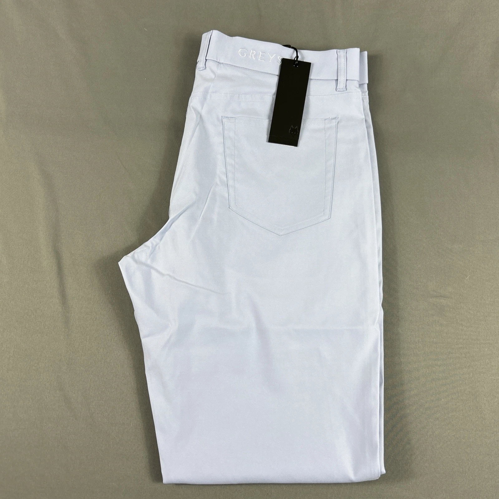 Greyson Golf Pants Wainscott Trousers 34 x 32 Heron Blue Polyester NWT MSRP $198
Opens in a new wind