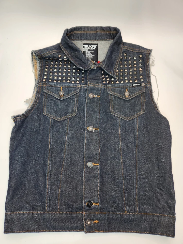 Chaleco Trukfit Para Hombres Tachonado Denim Jean Corte Bordado Patín Lil Wayne Talla L Foto 2 de 4