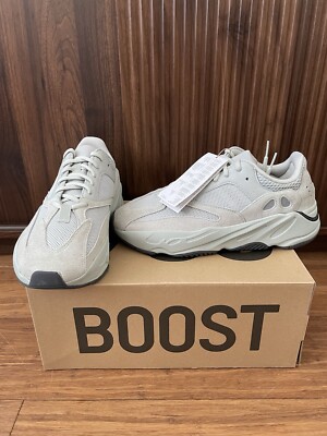 adidas gazelle silver green womens Adidas Yeezy 700 V3 'Fade Salt'  What's Your Size UK