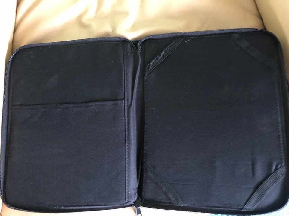 2 Tablet Ipad Noon Kindle Ereader Case Holders. Thirty One 31 Pink Pop Medallion - Image 4 of 4