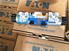 1PCS new For VICKERS solenoid valve DG4V-3C-2C-M-U-H5-13