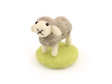 The Makerss Felting Kit - Tiny Sheep Needle Felt Kit