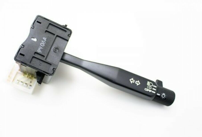 Nissan Genuine Switch assy-turn signal B12 SUNNY 1986/01-1990/04
