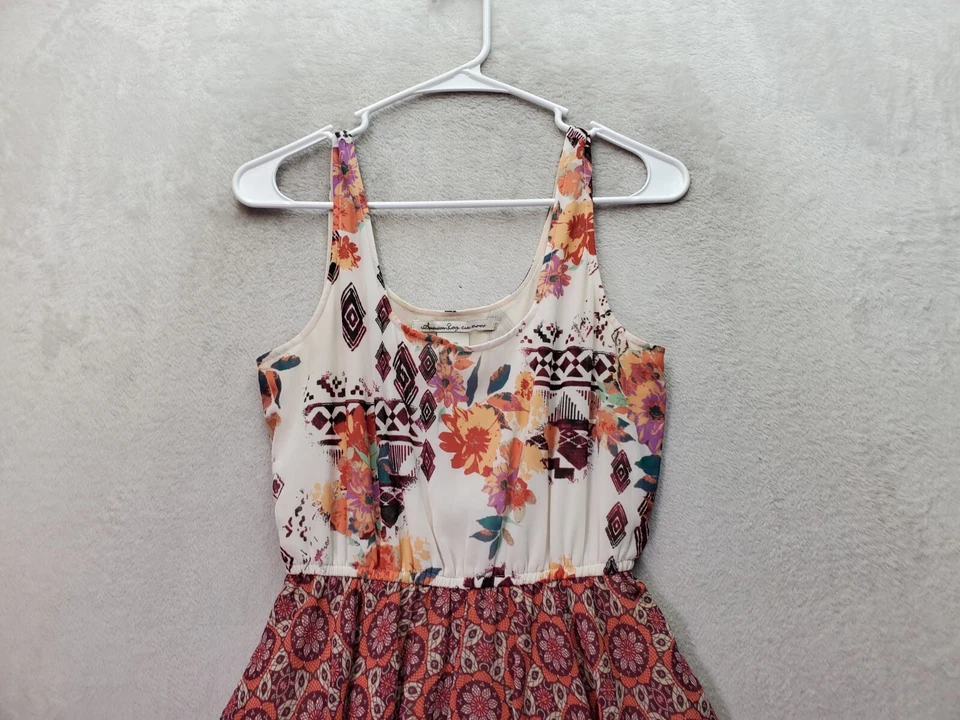 Mini Vestido Feminino American Rag Cie Tamanho XS Branco Multi Floral Forrado Cintura Cintura - Imagem 4 de 4