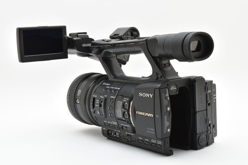 Sony HXR-NX5J/1 NXCAM Camcorder HD Video Camera w/Flash Memory Unit #2578492 - Picture 12 of 13