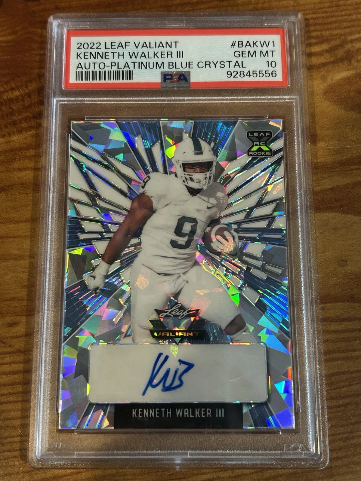 Kenneth Walker III Leaf Valiant Autographs #BAKW1 Platinum Blue Crystal