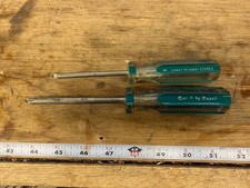 Pair Of Vintage Coast To Coast Screwdrivers USA #1 And #2 Recess Phillips