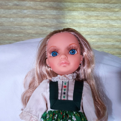 Famosa Nancy Doll SPAIN 17'' Blonde Blue Eyes Full Lashes Madame Alexander Dress