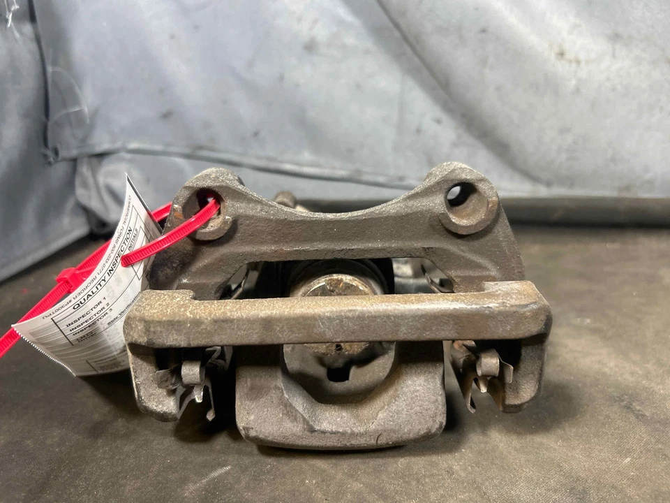 Fits 2006-2012 Ford Fusion Left Rear Caliper OEM:6E5Z2553C Foto 3 de 4