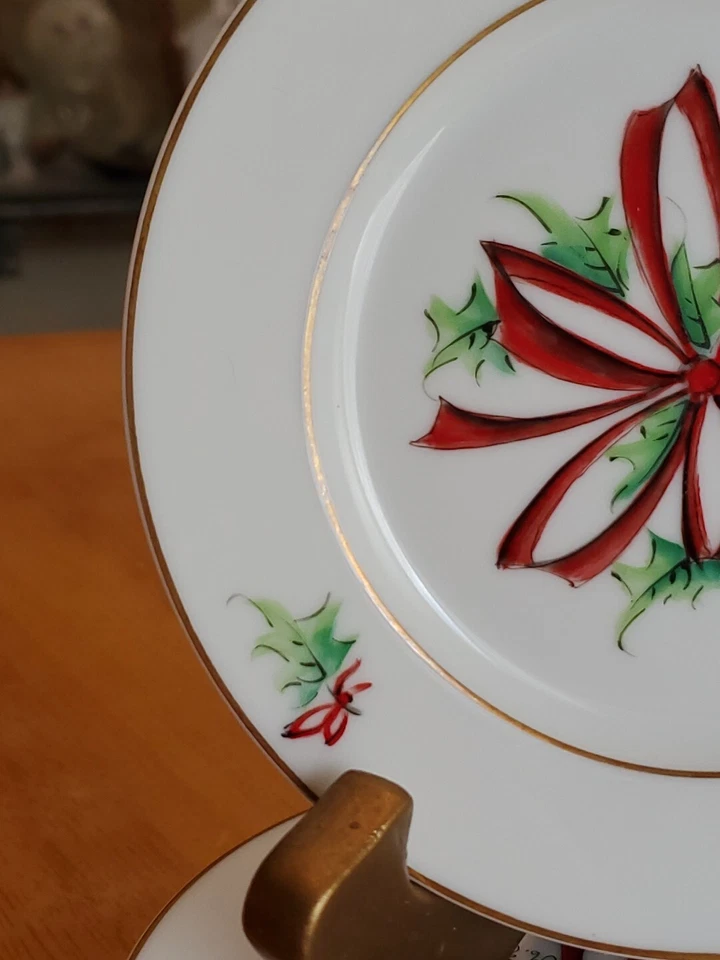 Juego de 4 platos de pan/mantequilla Limoges Francia 6" arcos de Navidad y holly firmados usados en excelente estado Foto 4 de 4