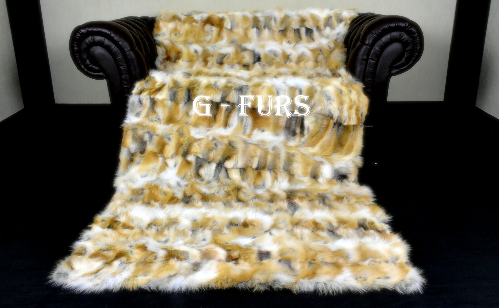 Luxury Real Golden Island Hint Paw Fur Fox Throw Blanket