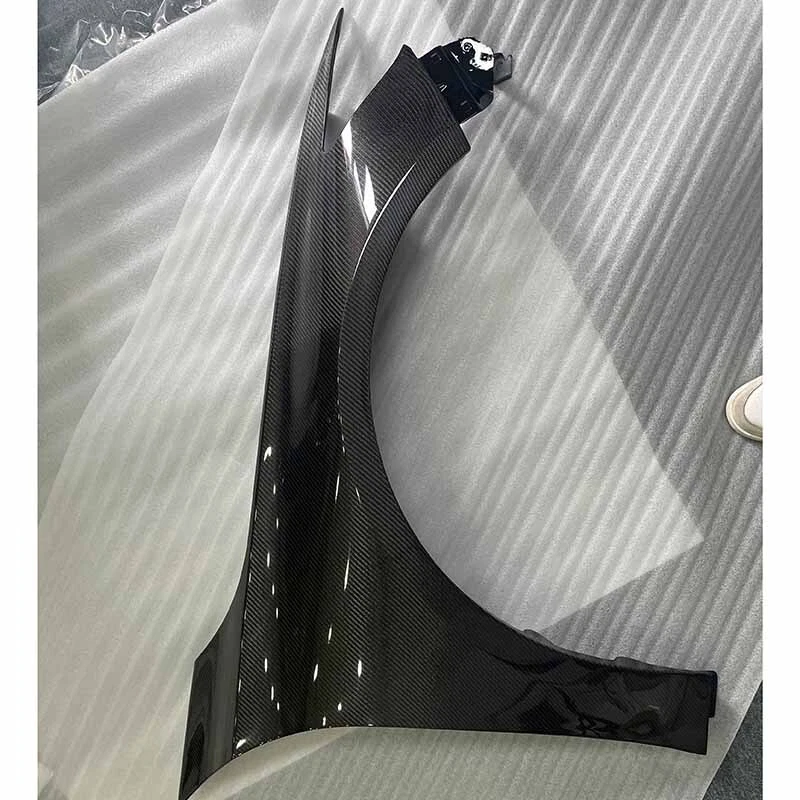 Guardabarros delantero de fibra de carbono real para Honda Accord 2018-2022 Foto 3 de 4