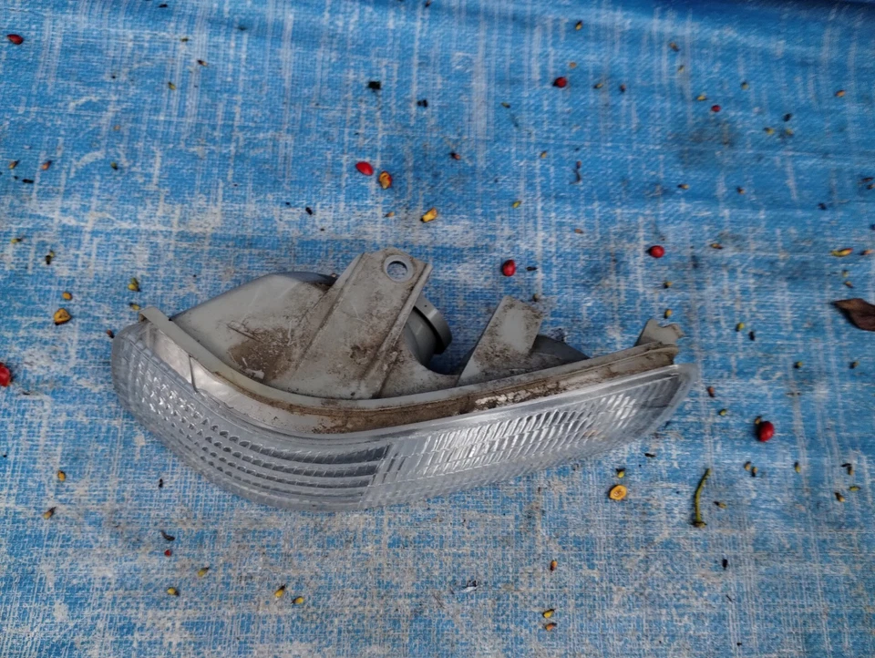 Luz de señalización de estacionamiento Cadillac GM OEM 1992-2002 Eldorado 16515777 izquierda Foto 4 de 4