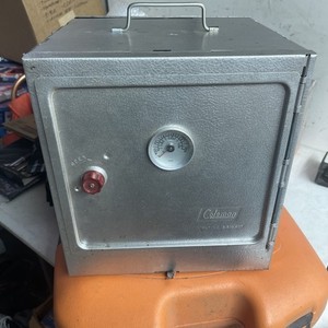 Coleman Pop Up Camp Stove Oven & Wire Rack - Camping. used but good shape.