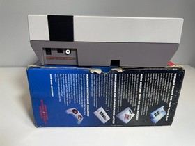 Nintendo NES Challenge Set Complete Console Cables Mario 3 Game Box Tested Works