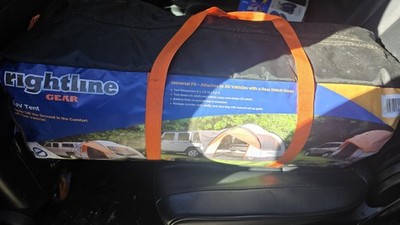 Rightline Gear 110907 SUV 4 Person Tent - Multi-Color