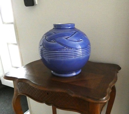 Ancien vase boule St Saint