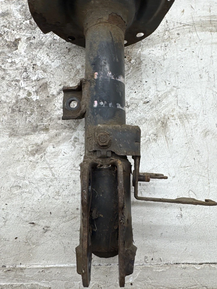 MITSUBISHI Outlander SHOCK ABSORBER 2.0 HYBRID AUTO RIGHT SIDE FRONT 4060A588 - Image 3 of 4