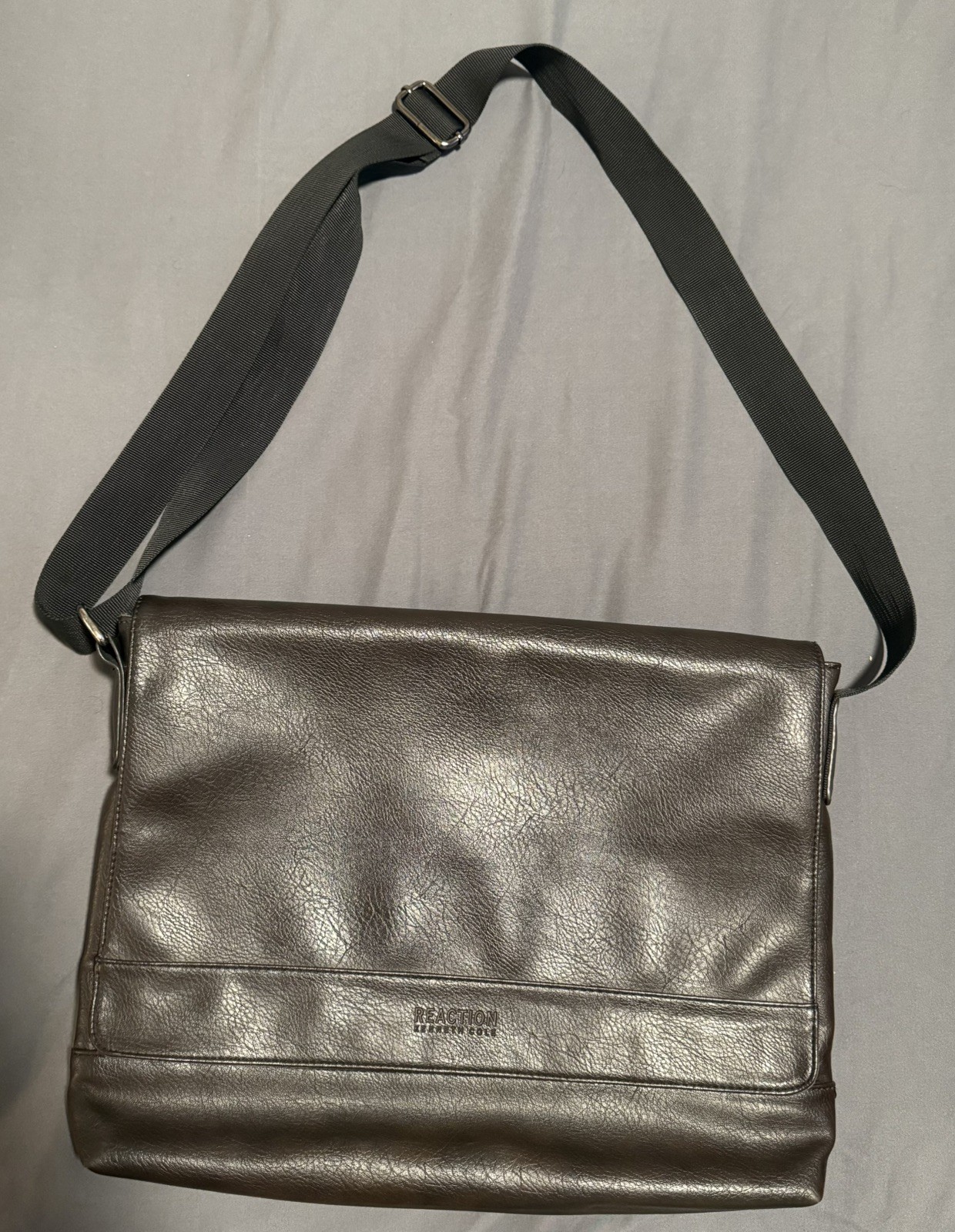 Kenneth Cole Reaction Brown  Briefcase/Laptop/Messenger Bag Adjustable Strap