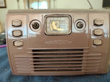 1939 Chevrolet 7-tube Super De Luxe Radio With Old Original Buttons