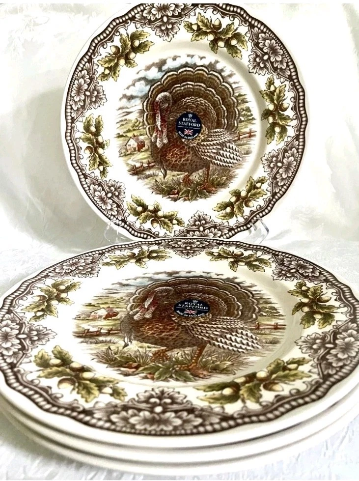 Royal Stafford  English Pottery Thanksgiving Turkey 11"  Dinner Plates Set of 4