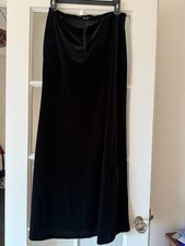 Tash+Sophie Women Size S Velvet Midi Skirt Black NWT Made in USA