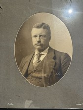 THEODORE ROOSEVELT INSCRIBED AND SIGNED PHOTOGRAPH 1901