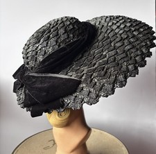 1940s Vintage Woven Rafia Picture Hat - Wide Brim 17 X 15 Inch Dia. Size 22