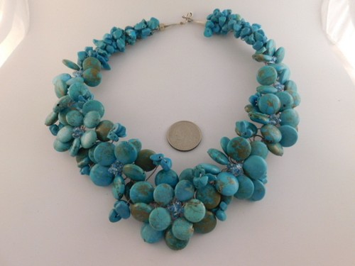 TURQUOISE COLORED HOWLITE STERLING CLUSTER CHOKER & CRYSTAL NECKLACE STATEMENT - Picture 2 of 12