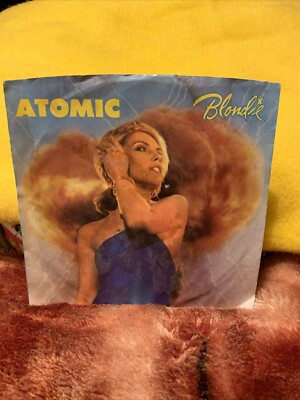 BLONDIE. ATOMIC