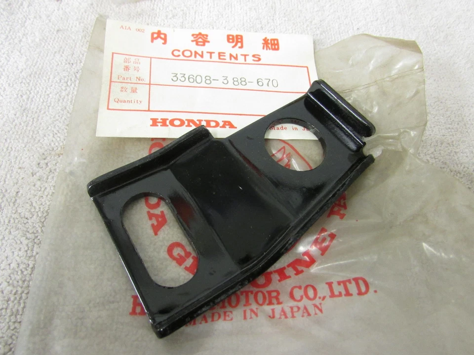 NOS 76-77 HONDA CJ360T CJ360 CJ 360 SOPORTE DE SUJECIÓN INTERMITENTE TRASERO DERECHO Foto 2 de 2