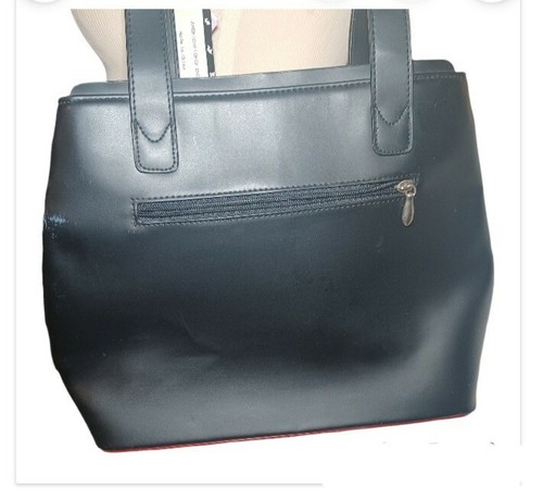 Betty Boop Purse/Handbag Black 2002 King Features Straps/ Zip/ Buckle Betty Boop - Picture 6 of 6