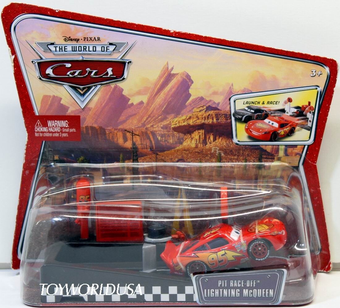 Disney Pixar Cars LAUNCH & RACE Pit Race-Off Lightning McQueen #95