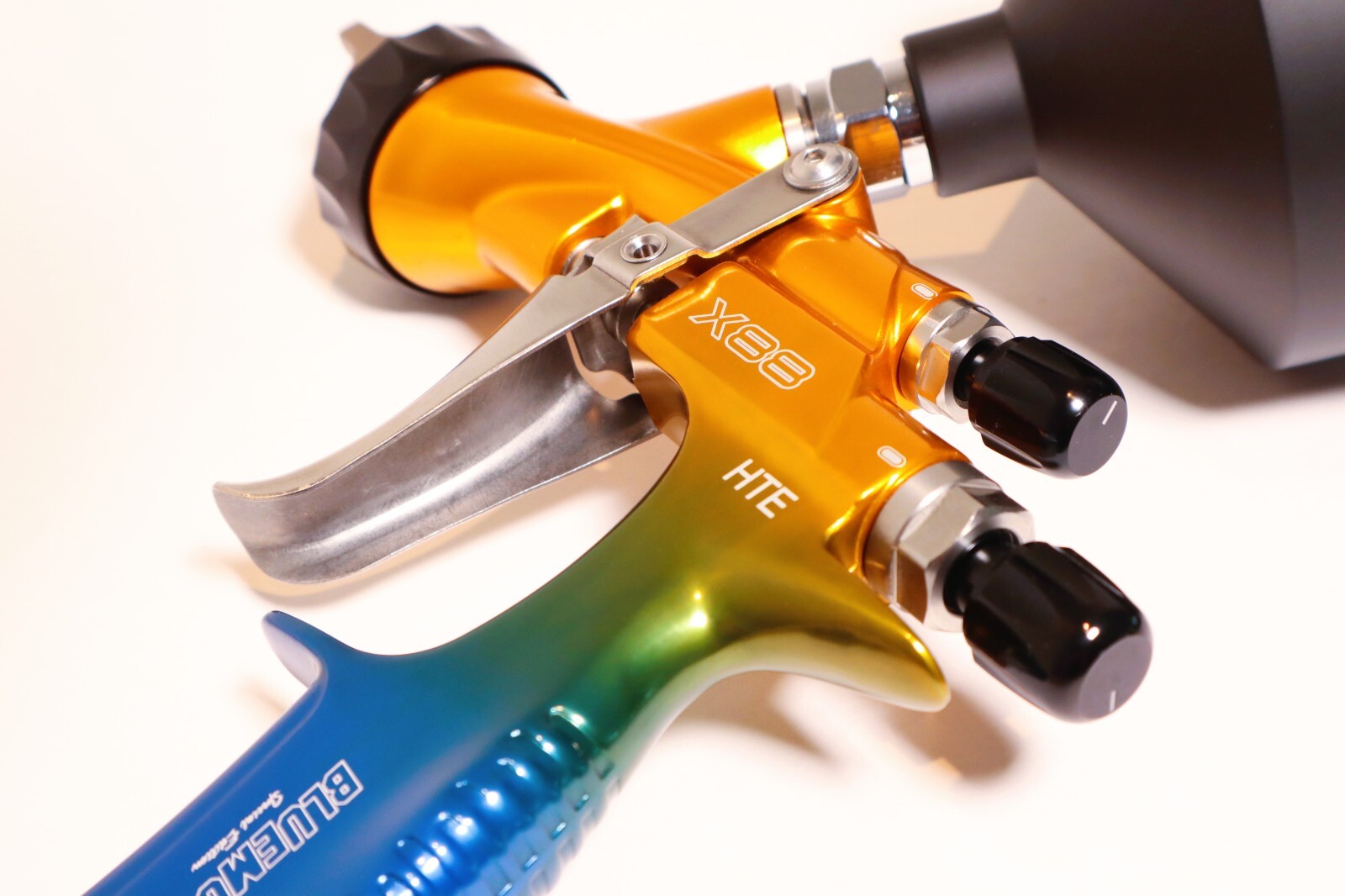 ATOM X88 Bluemoon LVLP-MP Spray Gun | Gravity Feed | 1.3/1.4mm Tips |Solvent USA