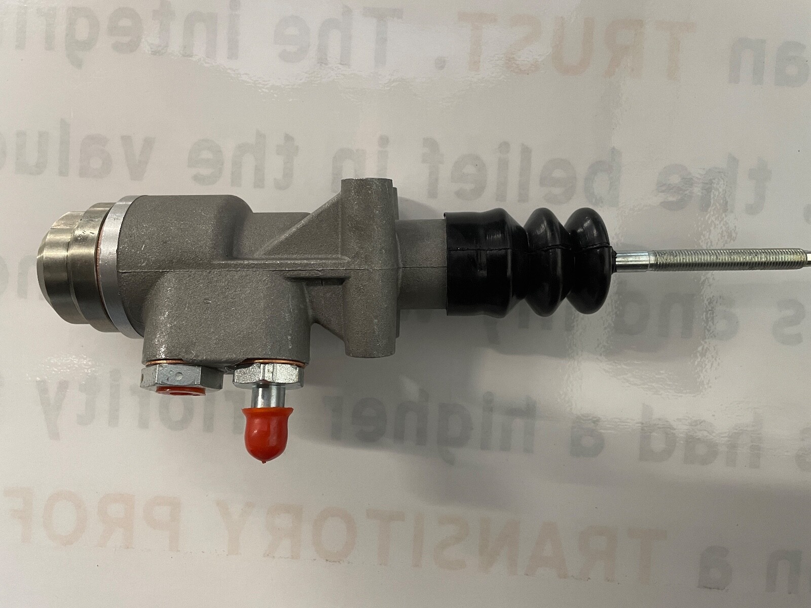 ROLLS ROYCE SILVER CLOUD III   BRAKE MASTER CYLINDER UPPER  FITS 1963 TO  1966