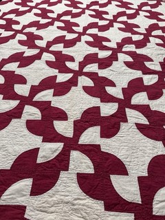 Antique Handmade Hand Quilted Red & White Drunkards Path Quilt 67x83 twin #124