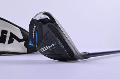 Taylormade SIM2 Max #4 Hybrid / 22 Grad / Regular Flex Ventus Blue 6 Schaft