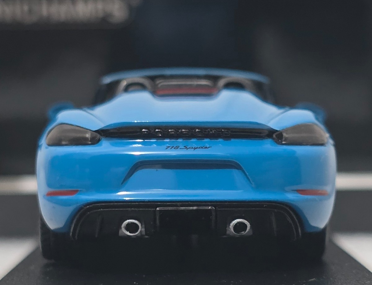 Porsche 718 Boxster Spyder (982) 2020 Miami Blue 1:43 Minichamps