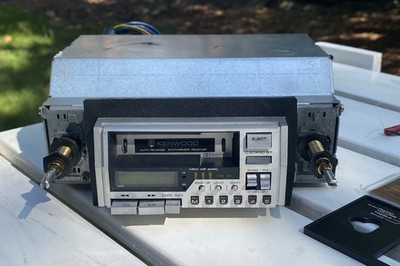 Kenwood KRC-711 am/fm cassette receiver nice working great shape