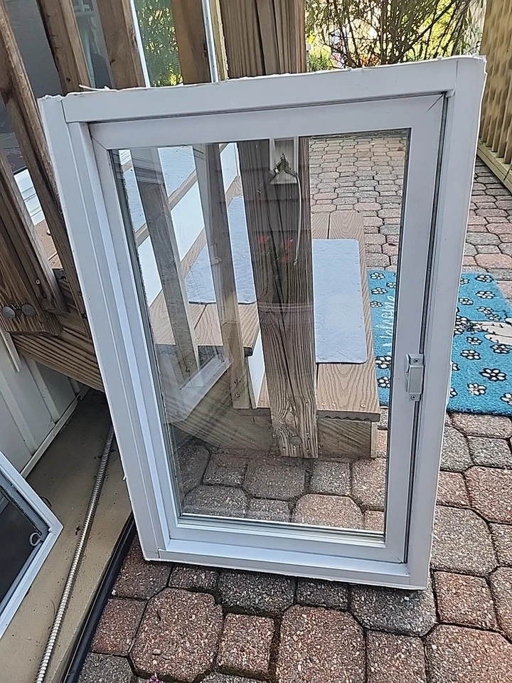 Basement Windows - Image 4 of 4