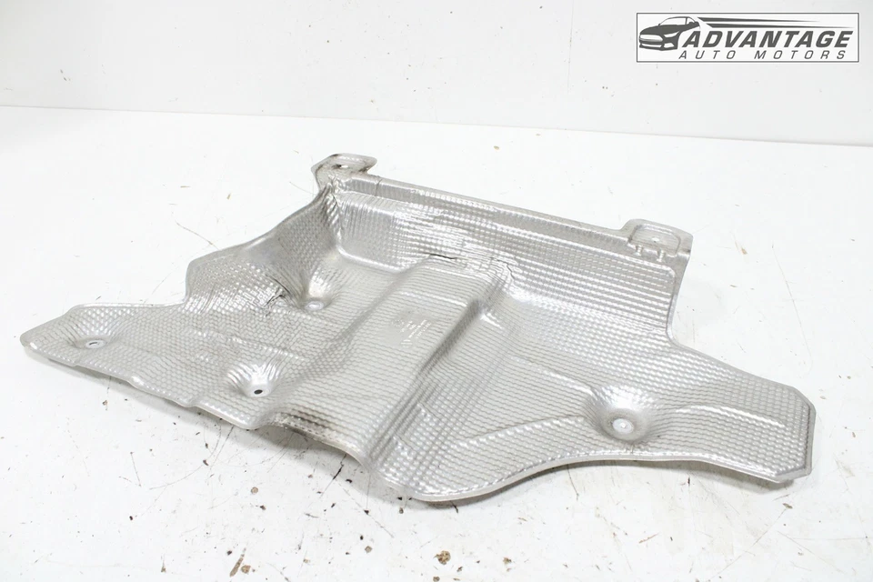 2011-2018 PORSCHE CAYENNE CENTER EXHAUST HEAT SHIELD PLATE 7P0825681A OEM - Image 3 of 4